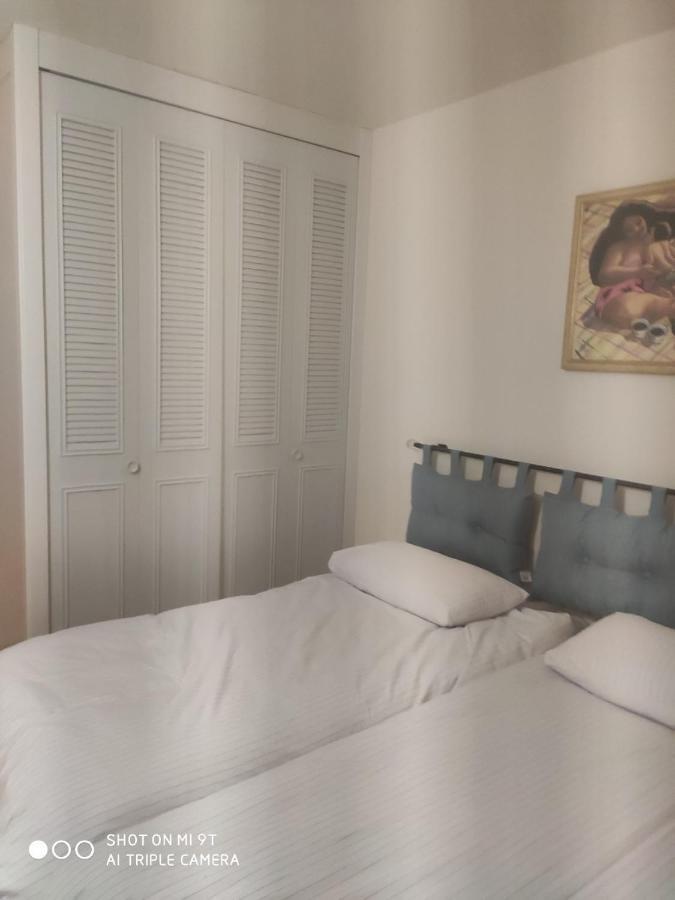 Appart Standing 2 Chambres 2Sdb Clim Piscine Parking Wifi Terrasse 21M2 Local Velo Port-Aventura, Plage, Centre Salou Exterior foto